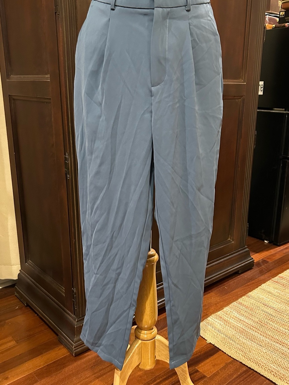 Halara Women's blue Pleated Straight Leg Dress Pants w/ Pockets Elastic Waist